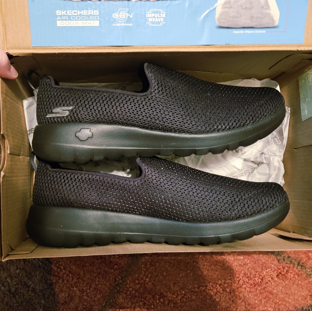 Skechers Womens 10 Black Go Walk Joy Shoes.  Flexable Traction Outer Soles - Picture 14 of 15